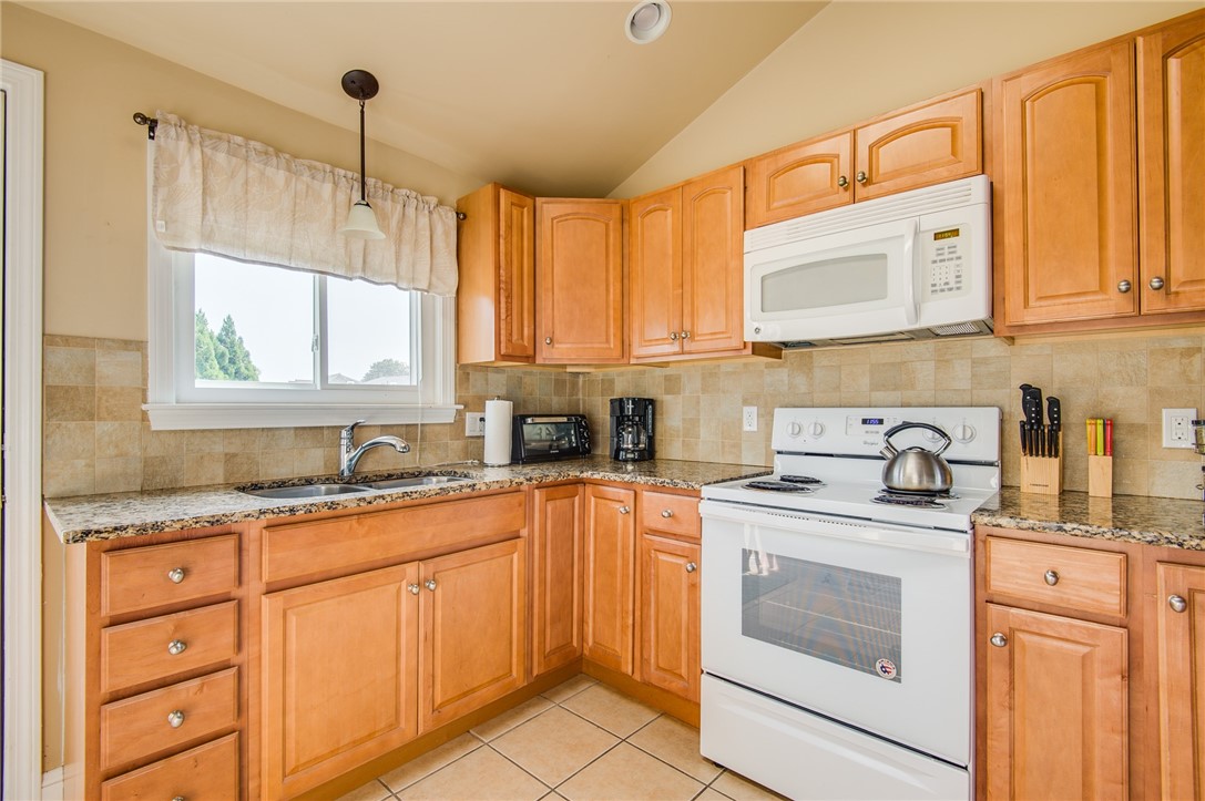 14 LARCH Avenue