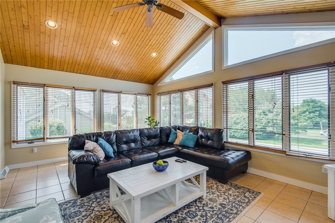 14 LARCH Avenue