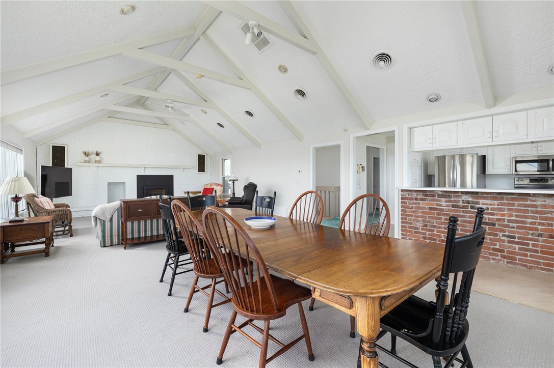 15 Anawan Drive