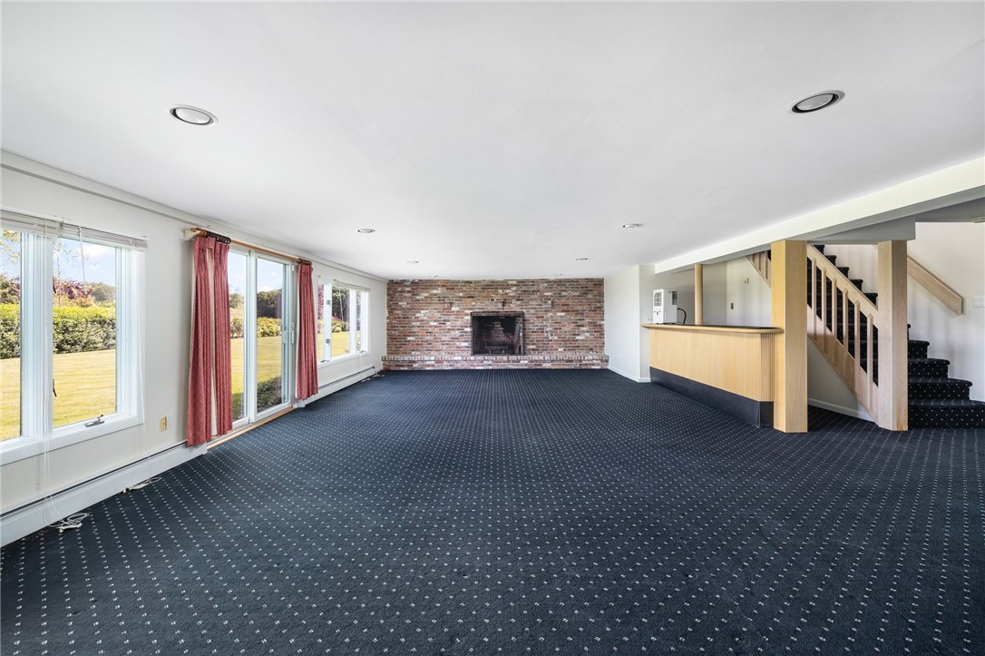 15 Anawan Drive