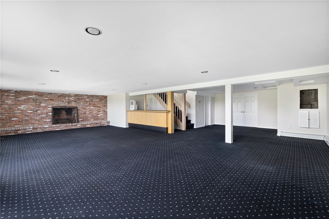 15 Anawan Drive