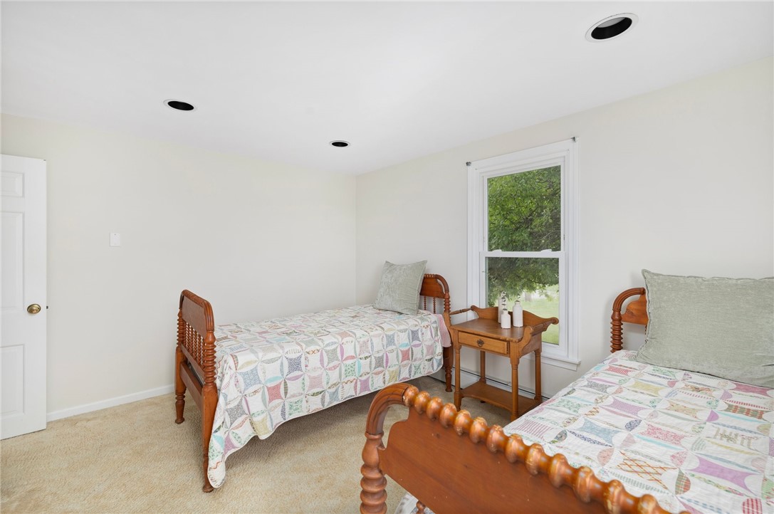 15 Anawan Drive