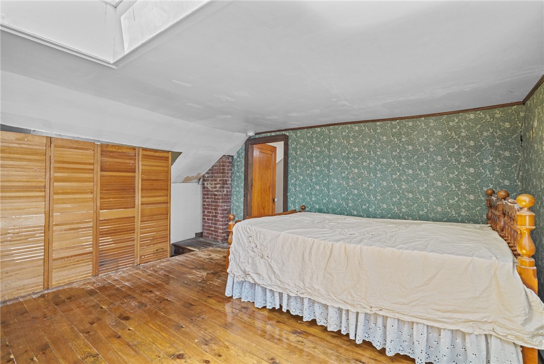 99 Summit Road