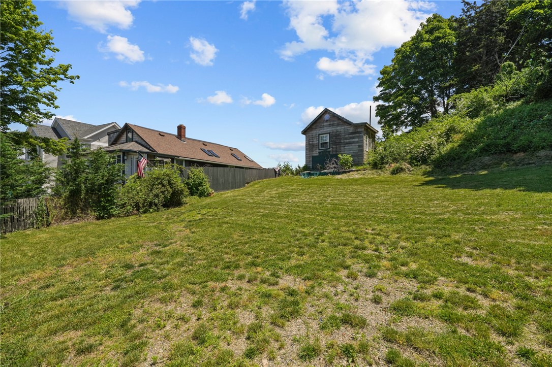 99 Summit Road