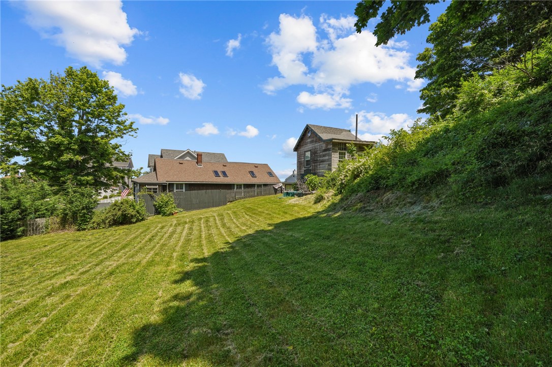99 Summit Road