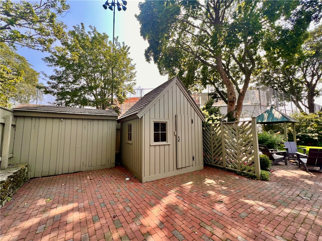 22 Bridge Street
