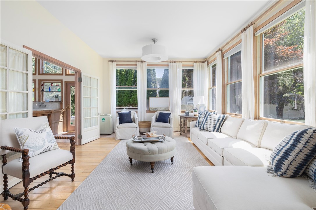 38 Eastern View Avenue