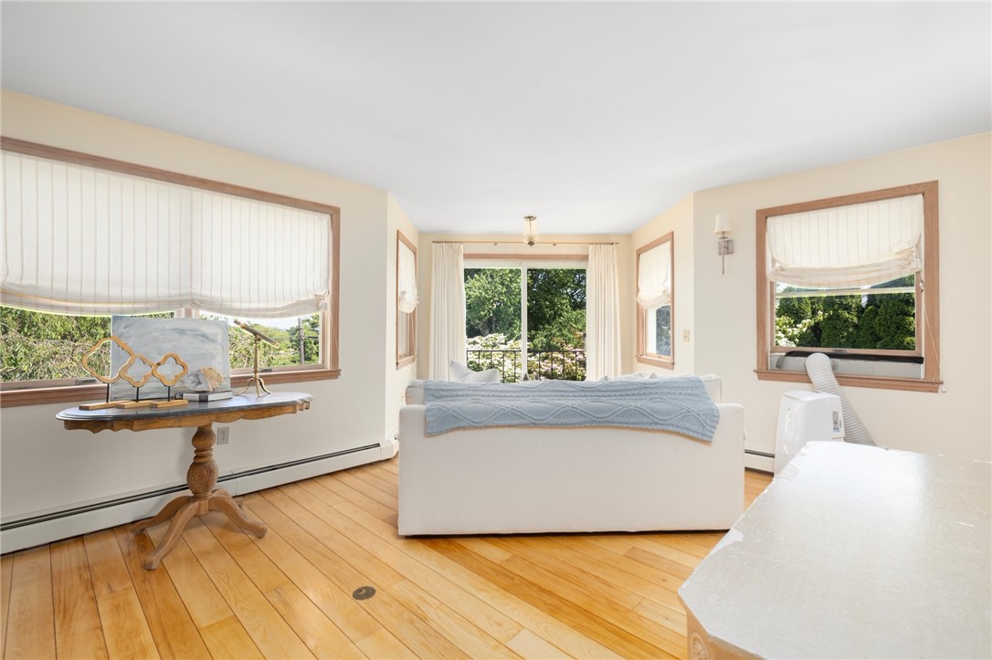 38 Eastern View Avenue