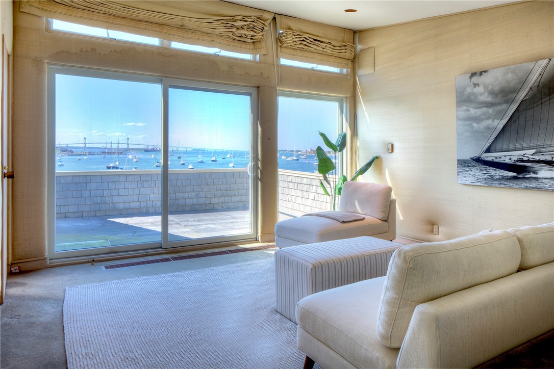 127 Harrison Avenue #11