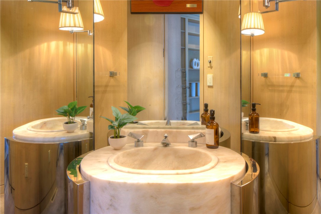 127 Harrison Avenue #11