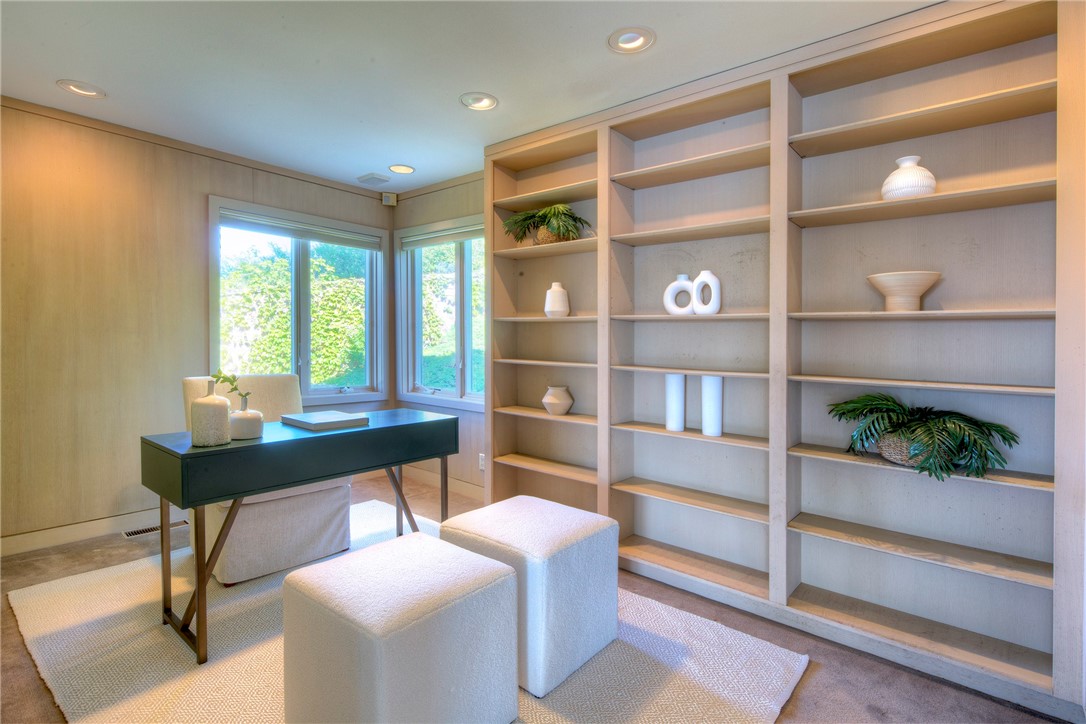 127 Harrison Avenue #11