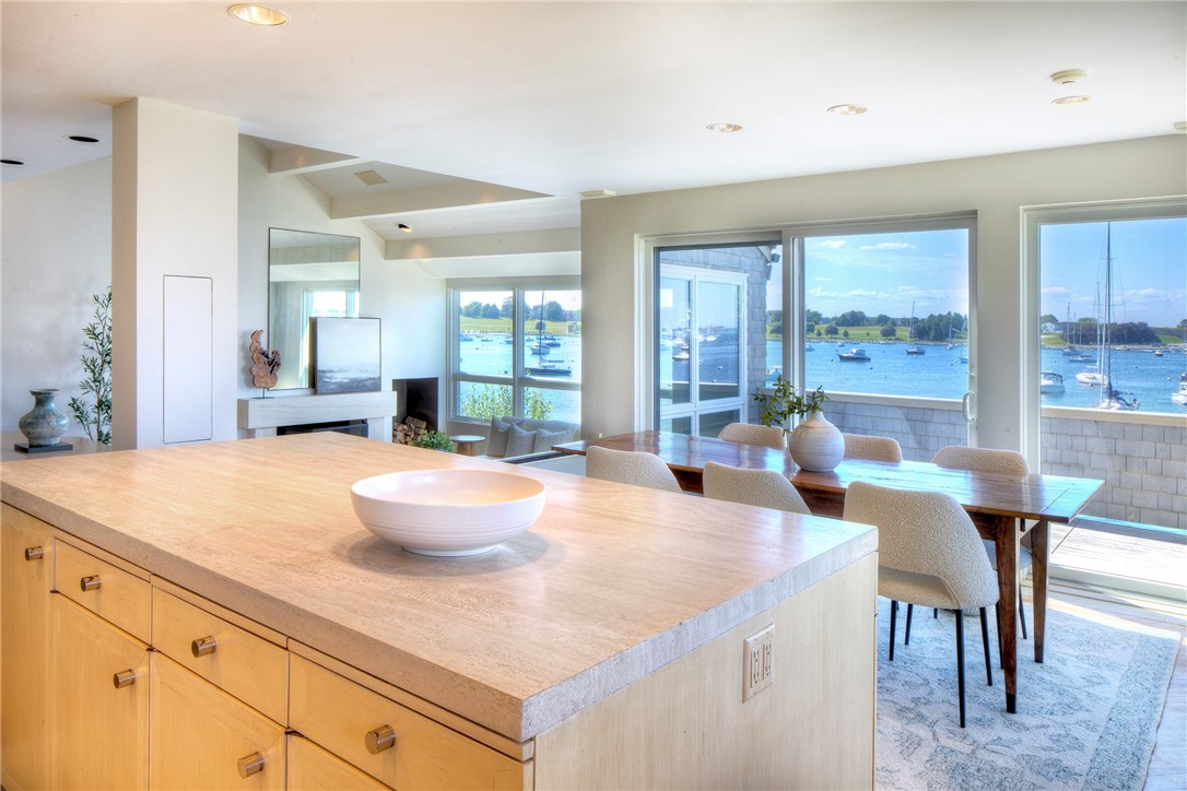 127 Harrison Avenue #11