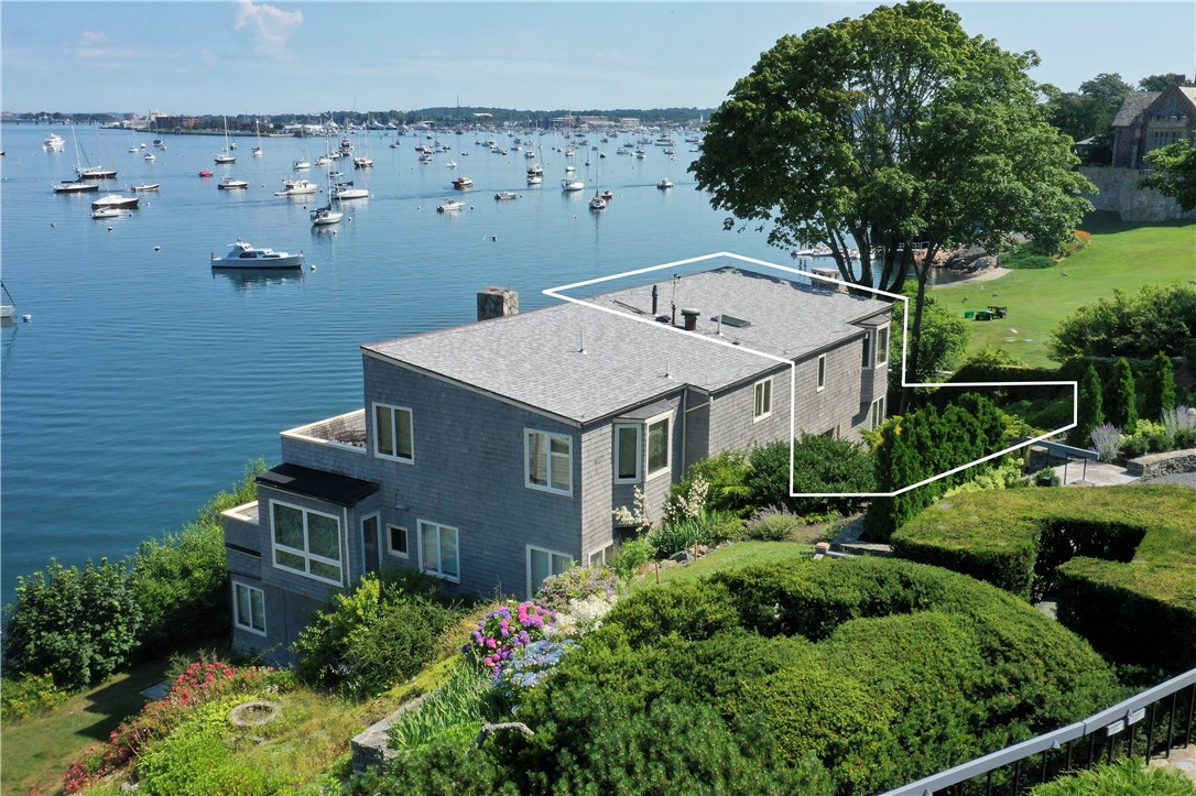 127 Harrison Avenue #11