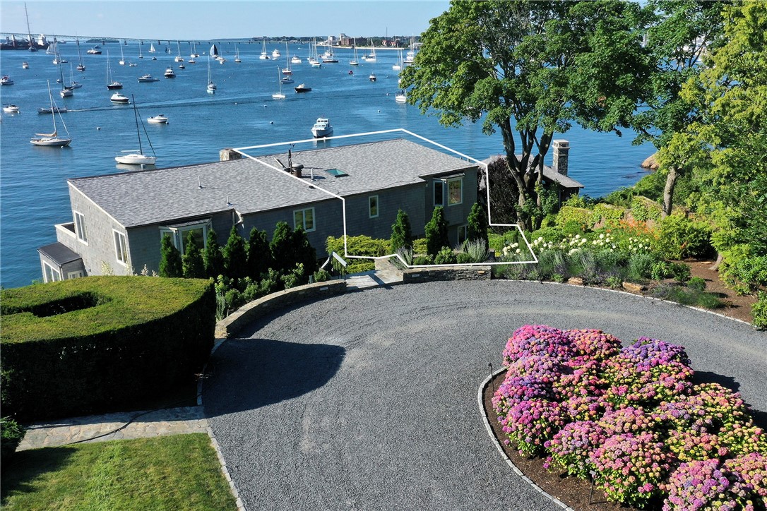 127 Harrison Avenue #11