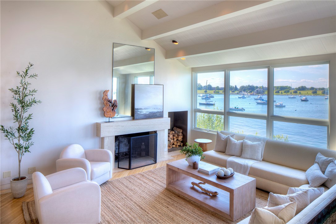 127 Harrison Avenue #11