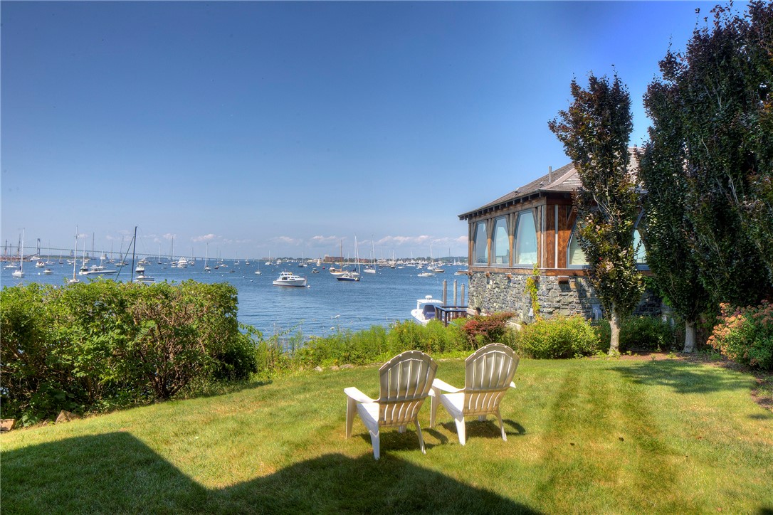 127 Harrison Avenue #11