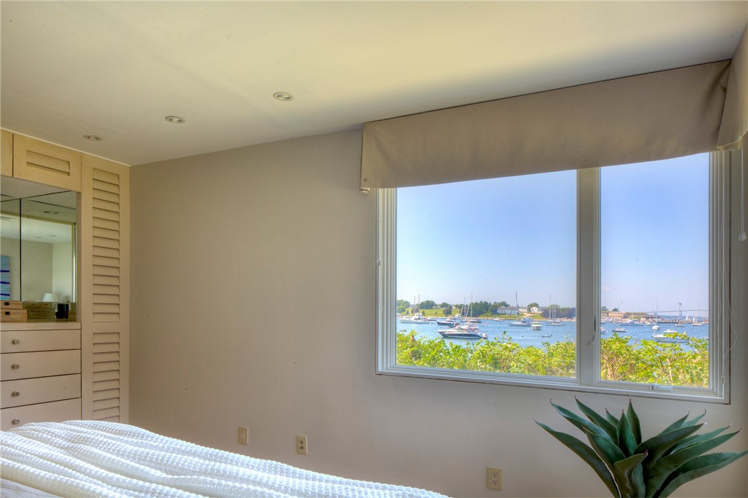 127 Harrison Avenue #11