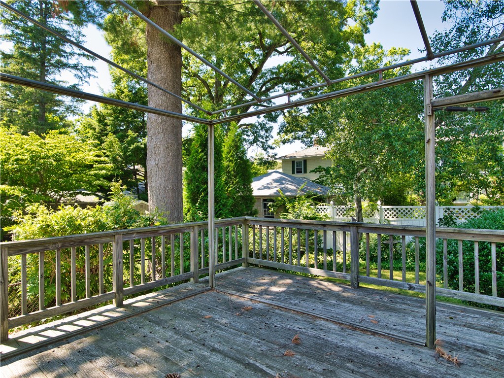 22 Luzon Avenue