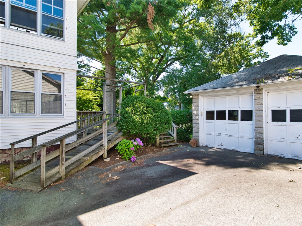 22 Luzon Avenue