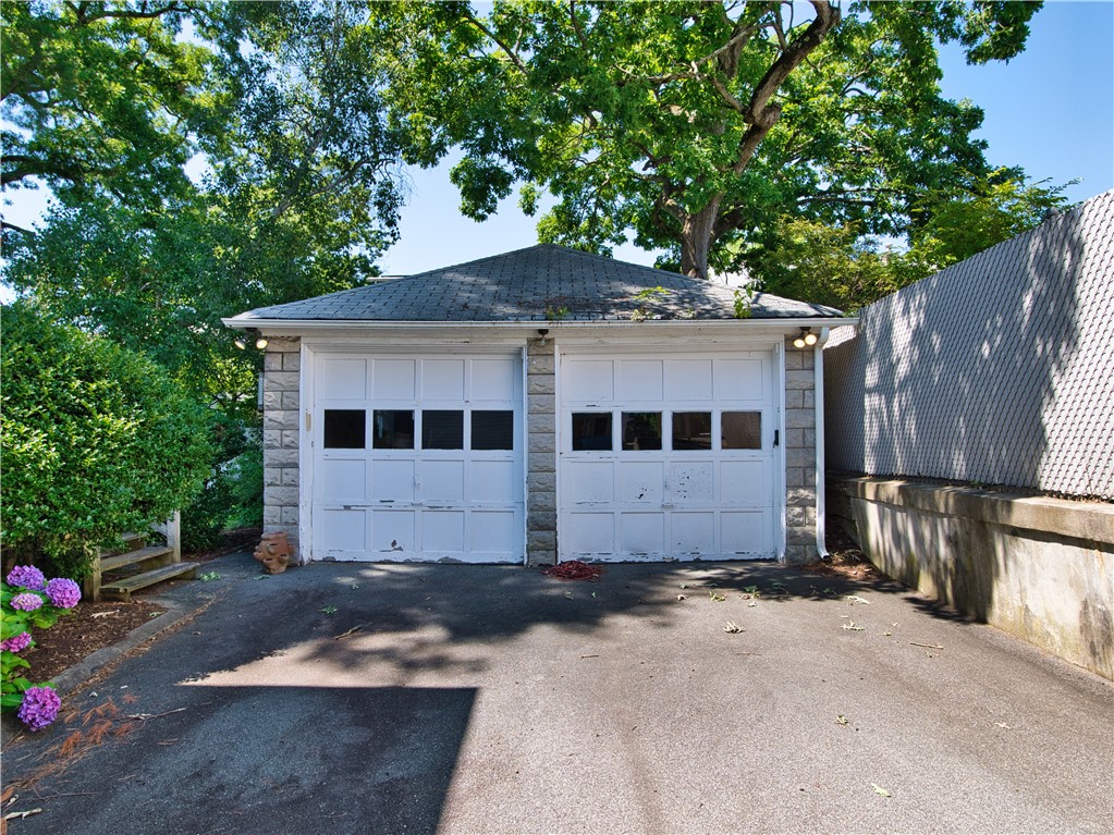22 Luzon Avenue