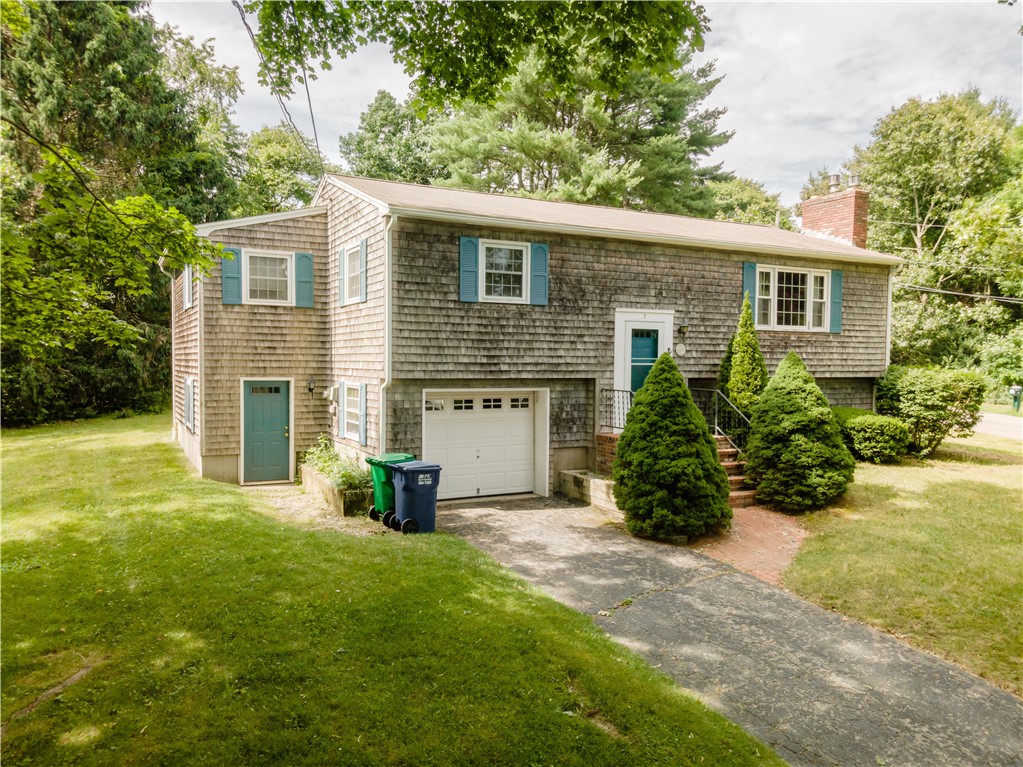 7 Andre Avenue