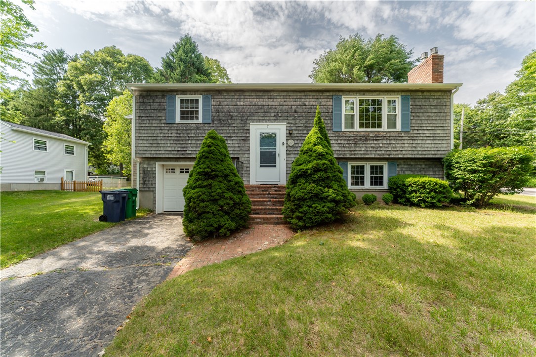 7 Andre Avenue