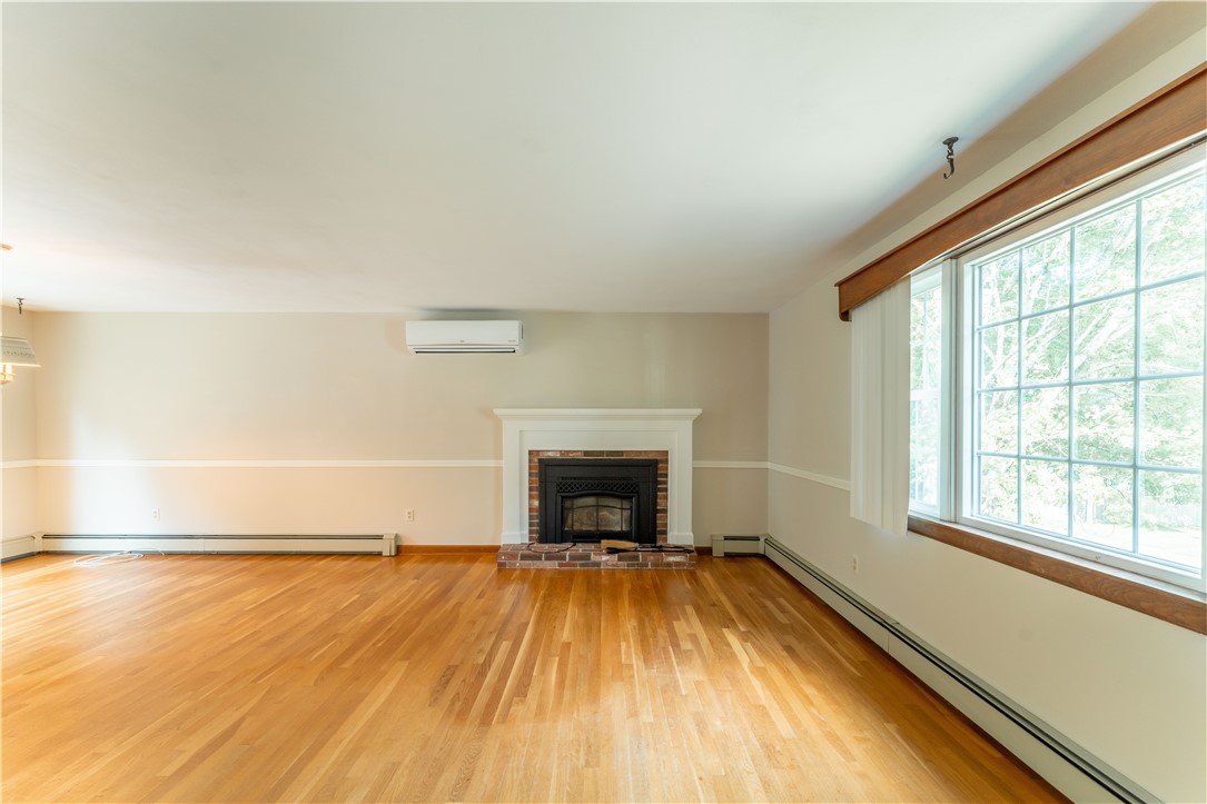 7 Andre Avenue