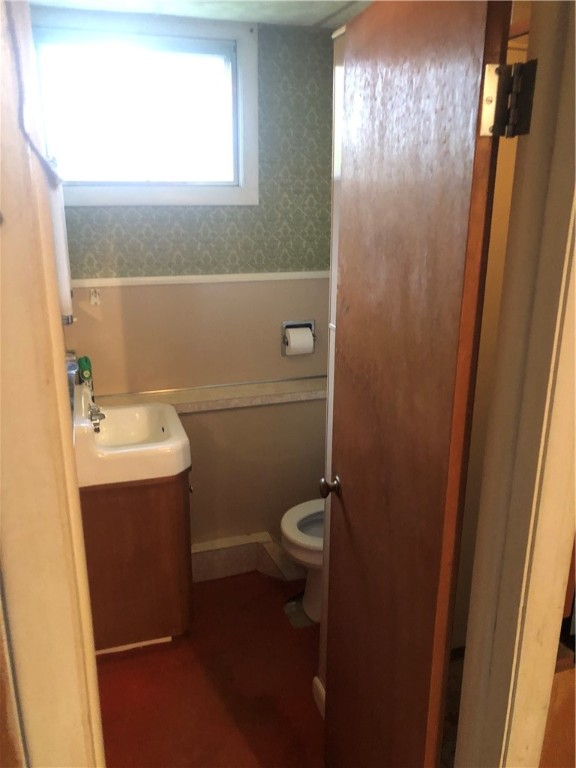 1696 Ministerial Road