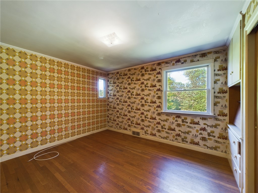 1696 Ministerial Road