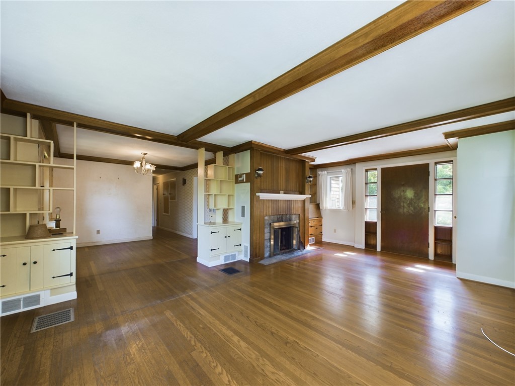 1696 Ministerial Road