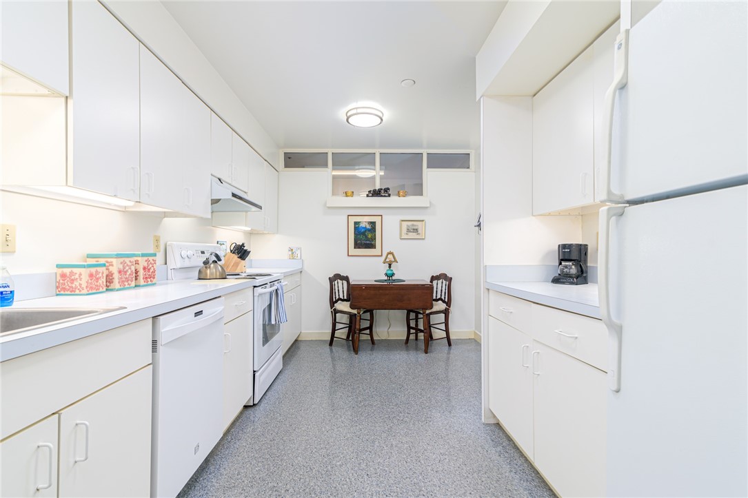 229 Medway Street 104