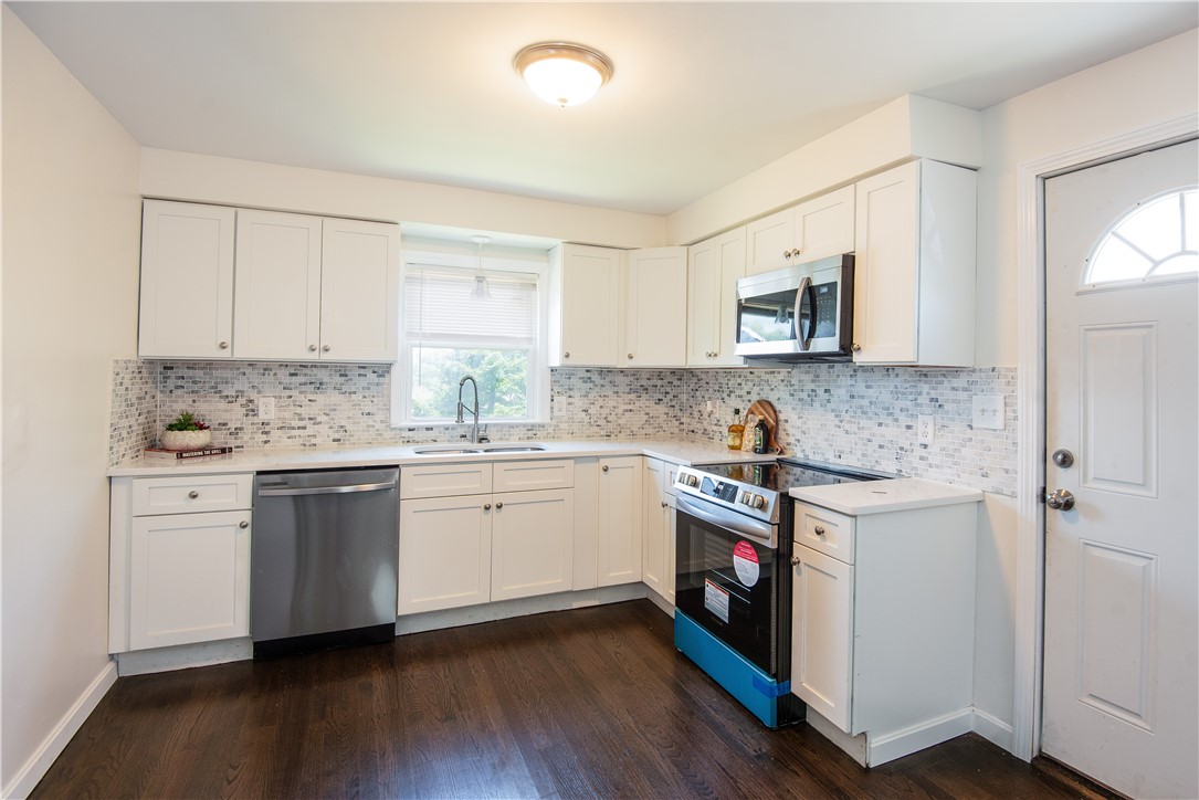 223 Maple Avenue