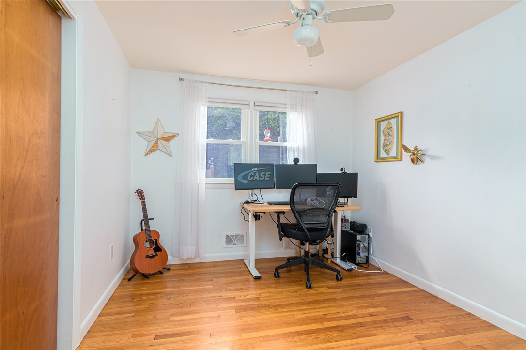83 Evergreen Road