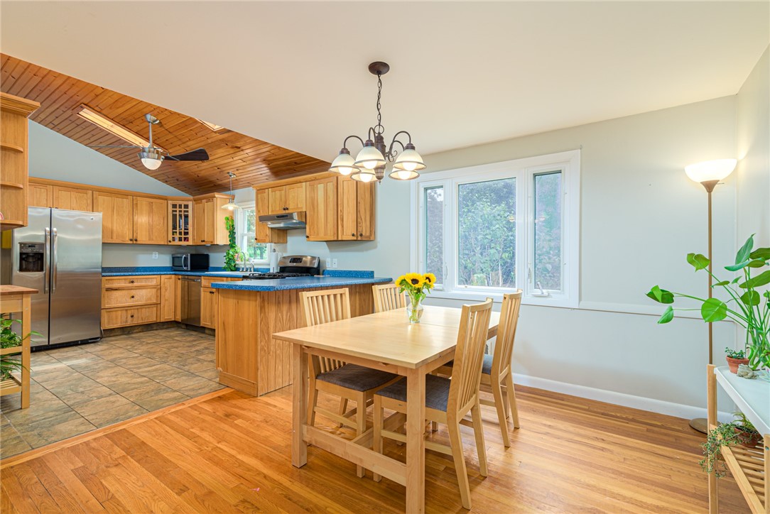 83 Evergreen Road
