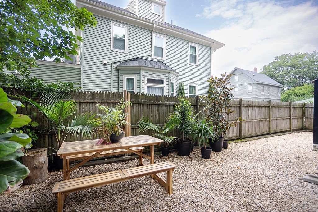 519 Spring Street