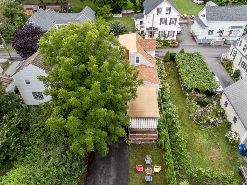 16 Pearse Avenue