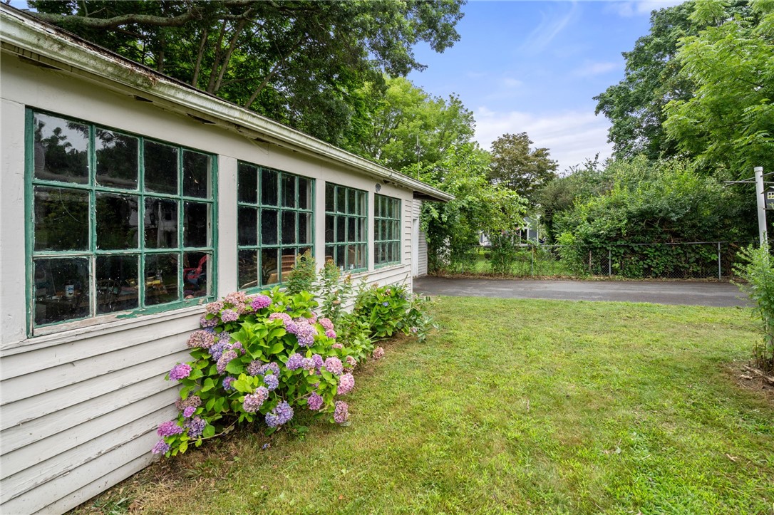 16 Pearse Avenue