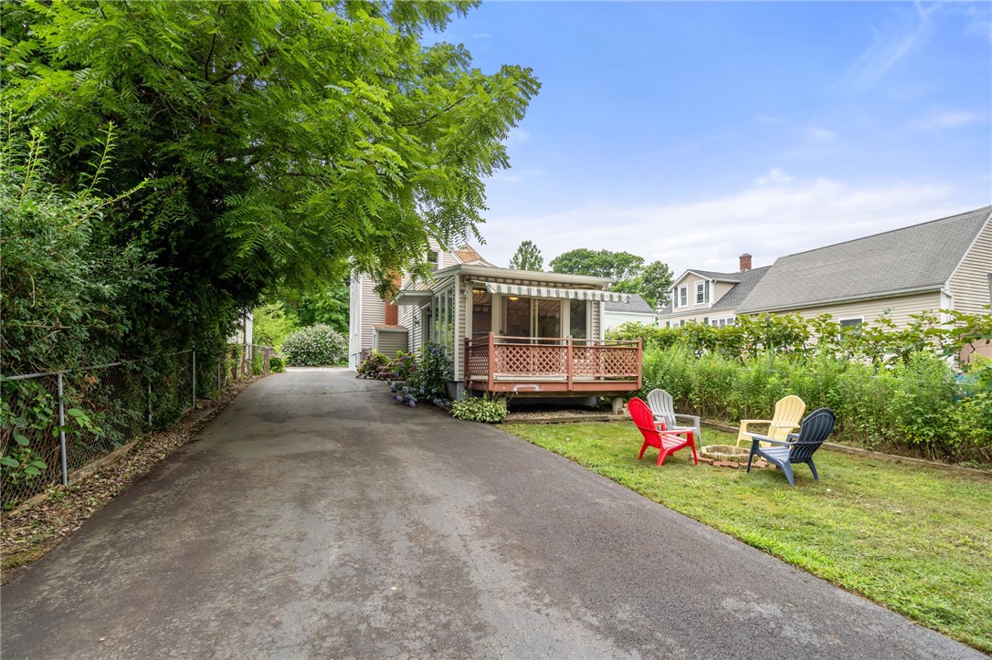 16 Pearse Avenue