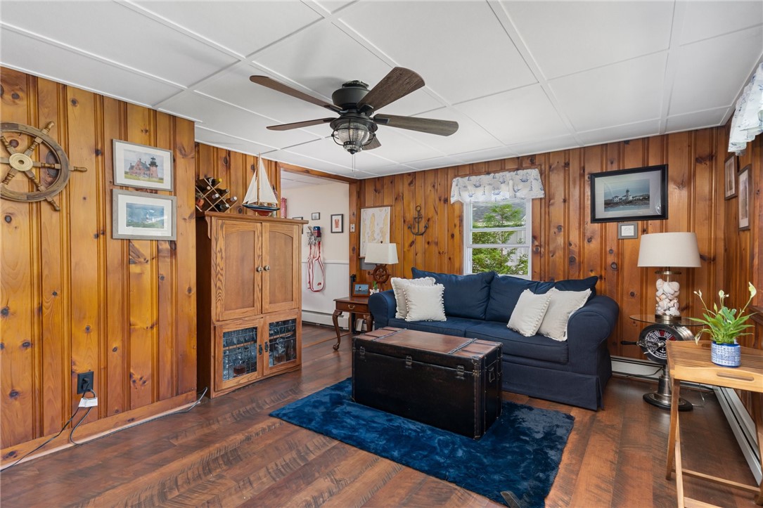 105 Steamboat Street