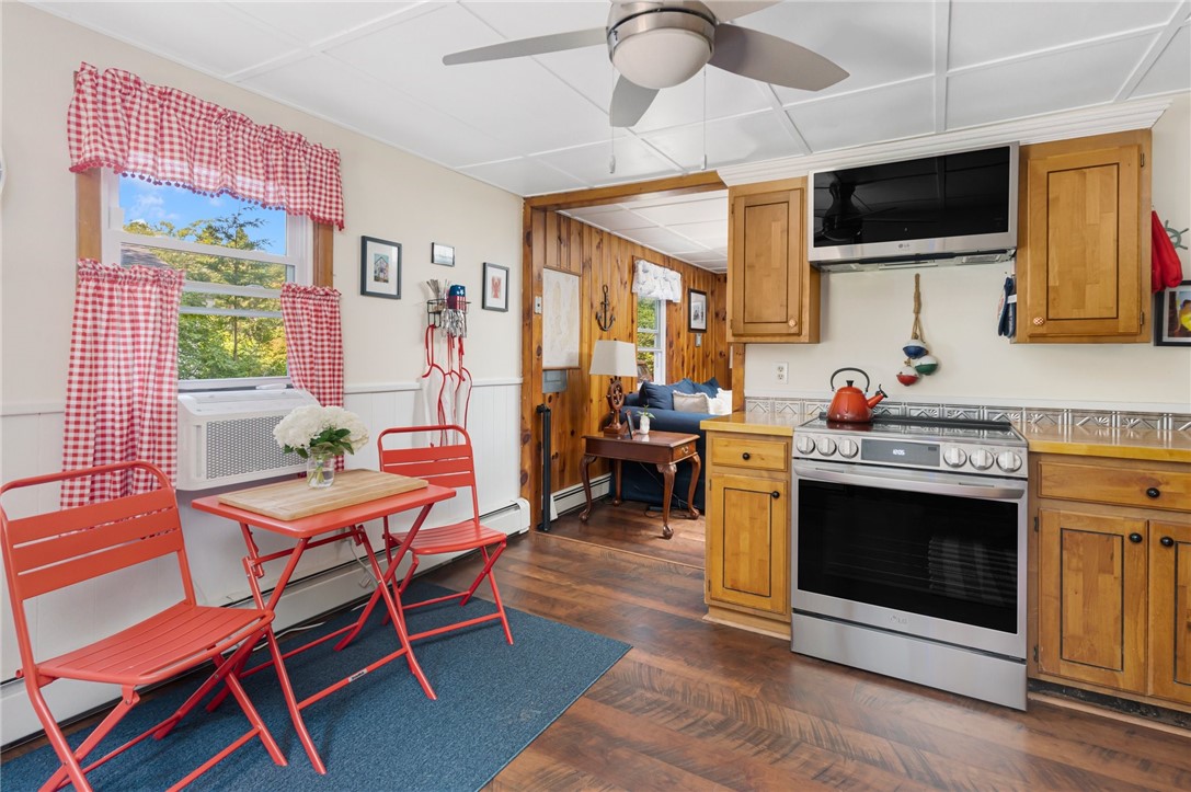 105 Steamboat Street