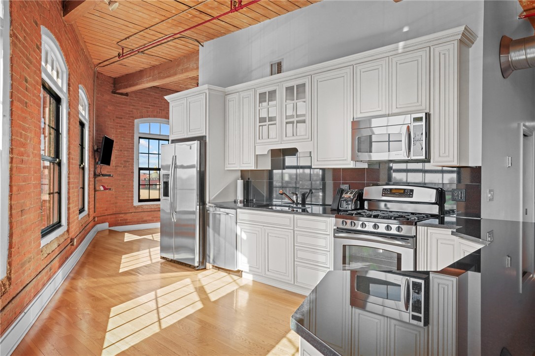14 Imperial Place 604