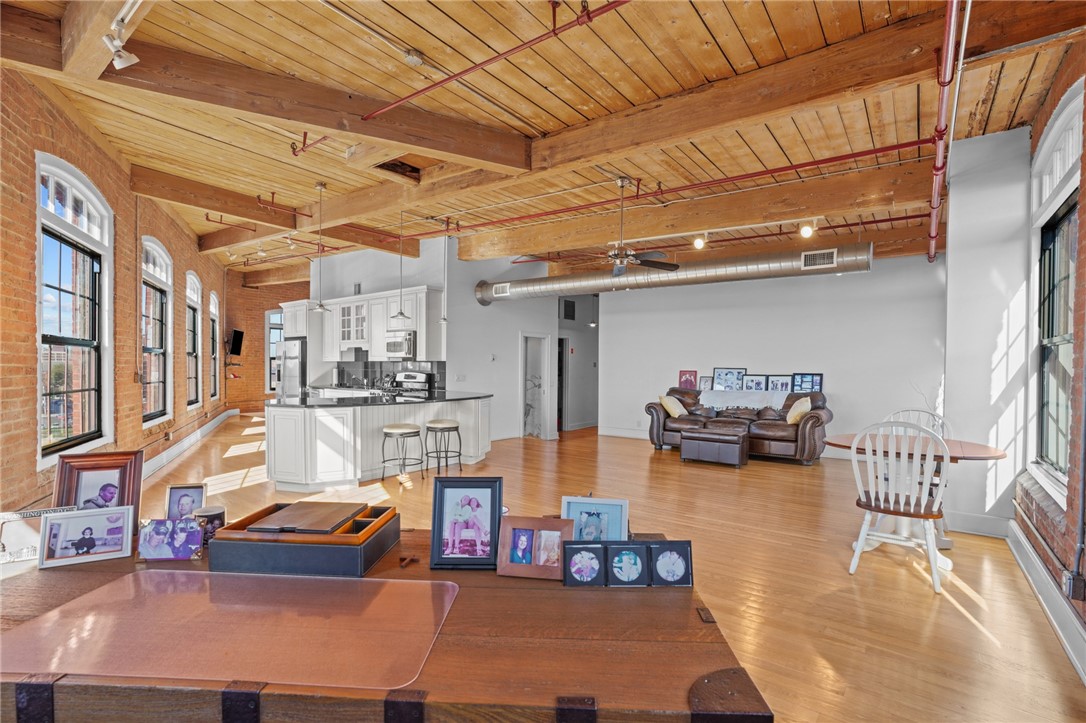 14 Imperial Place 604