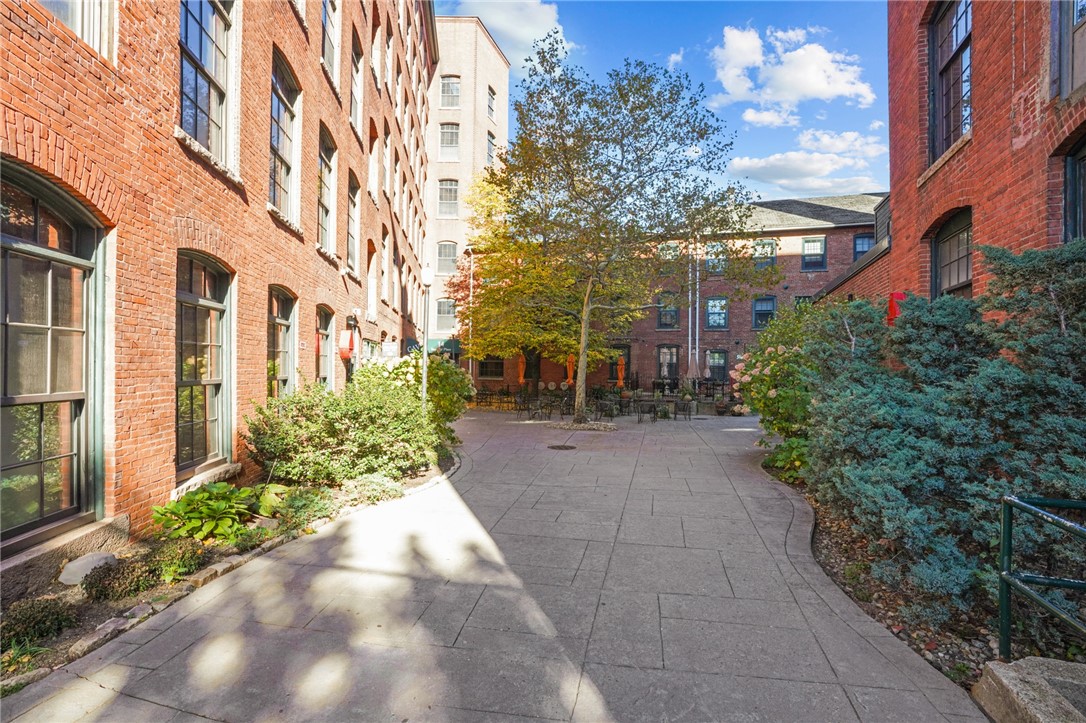14 Imperial Place 604