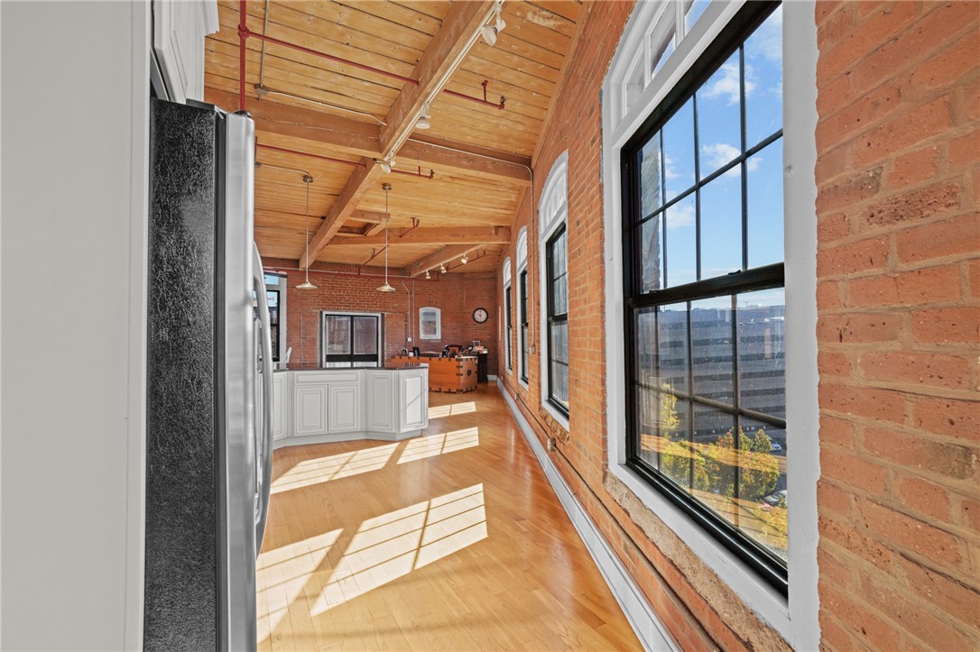 14 Imperial Place 604