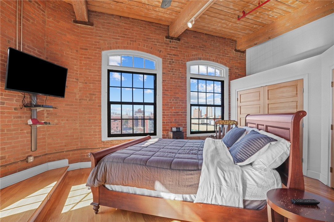 14 Imperial Place 604