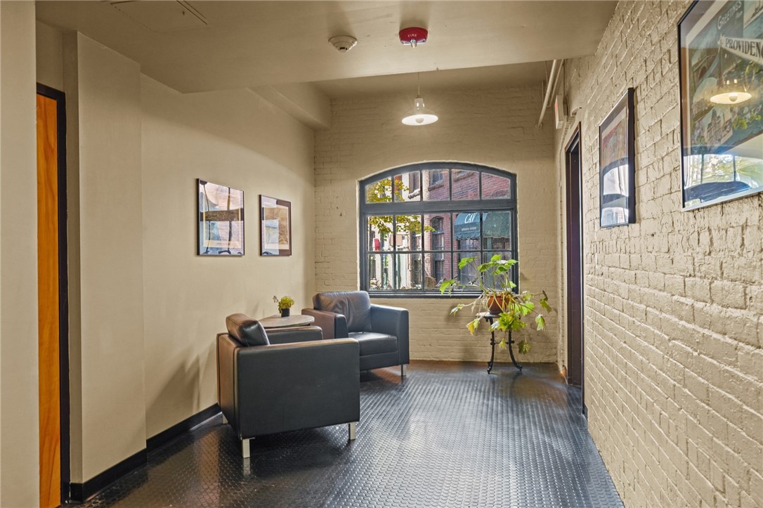 14 Imperial Place 604