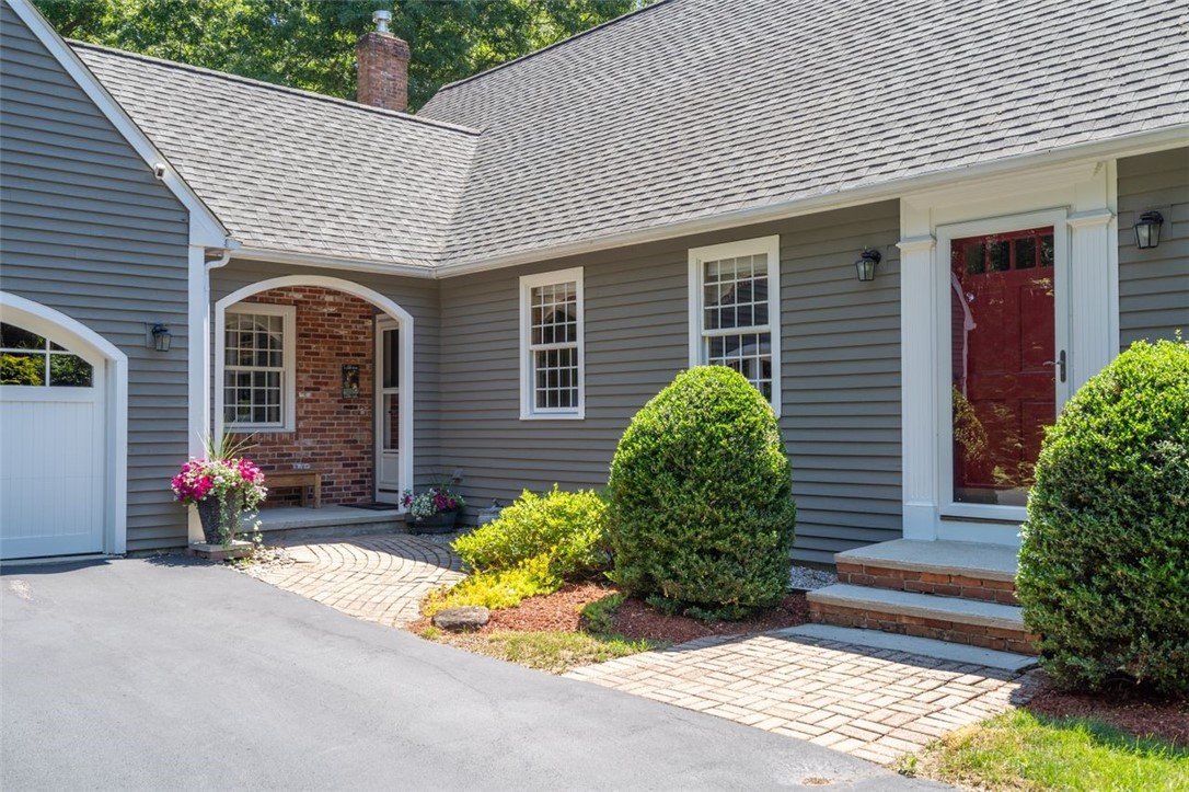 23 Lincoln Drive
