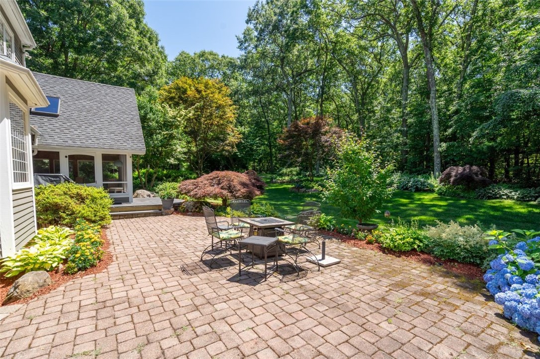23 Lincoln Drive