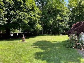 272 Boulevard Avenue