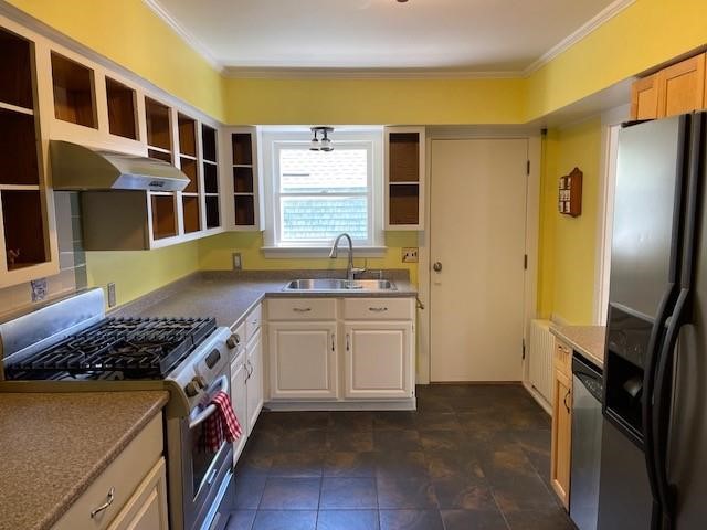 272 Boulevard Avenue